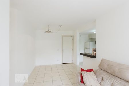 Sala de apartamento para alugar com 3 quartos, 70m² em Jacarepaguá, Rio de Janeiro