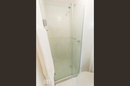 Banheiro Social de apartamento para alugar com 3 quartos, 70m² em Jacarepaguá, Rio de Janeiro