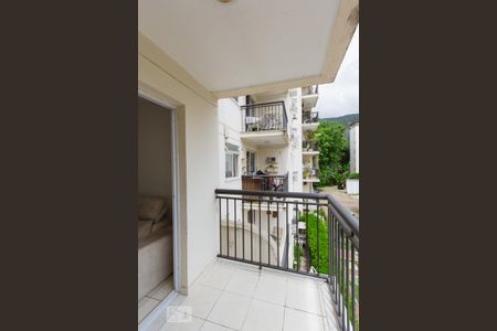Varanda Sala de apartamento à venda com 3 quartos, 70m² em Jacarepaguá, Rio de Janeiro