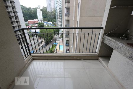varanda de apartamento à venda com 2 quartos, 71m² em Vila Andrade, São Paulo