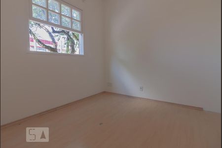 Quarto 2 de apartamento para alugar com 2 quartos, 50m² em Vila Deodoro, São Paulo