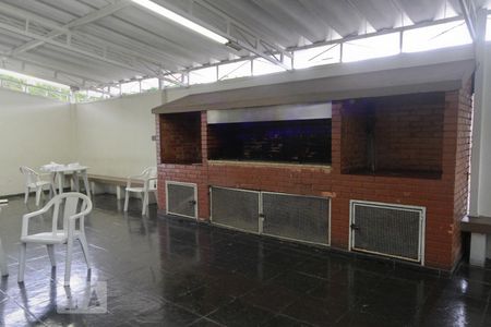 Apartamento à venda com 50m², 2 quartos e 1 vaga Apartamento à venda com 50m², 2 quartos e 1 vagaÁrea comum - Churrasqueira