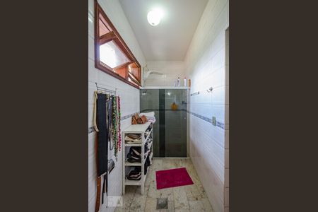 Casa para alugar com 427m², 6 quartos e 6 vagasBanheiro da Suíte