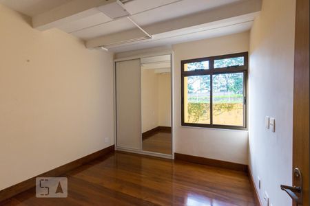 Quarto 1 de apartamento para alugar com 2 quartos, 79m² em São Francisco, Belo Horizonte
