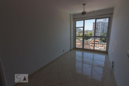 Sala de apartamento à venda com 2 quartos, 51m² em Pechincha, Rio de Janeiro