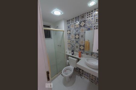 Banheiro de apartamento à venda com 2 quartos, 51m² em Pechincha, Rio de Janeiro