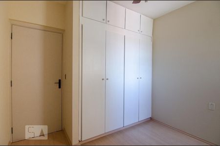 Quarto 1 de apartamento para alugar com 2 quartos, 75m² em Cambuí, Campinas