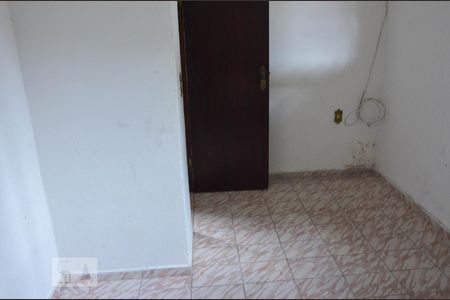 Quarto 2  de casa para alugar com 2 quartos, 100m² em Parque São Domingos, São Paulo