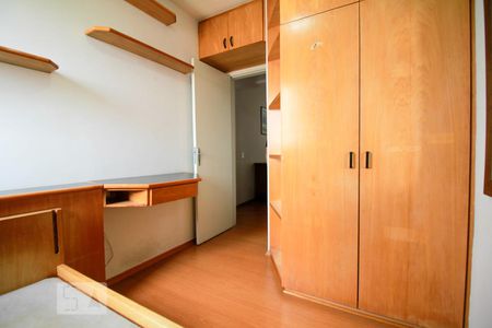 Apartamento para alugar com 81m², 3 quartos e 1 vagaQuarto 2
