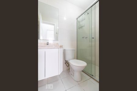 Banheiro do Corredor de apartamento à venda com 3 quartos, 72m² em Tamboré, Barueri