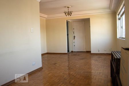 Sala de apartamento para alugar com 3 quartos, 90m² em Vila Monumento, São Paulo