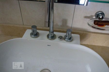Banheiro - Torneira de apartamento para alugar com 3 quartos, 90m² em Vila Monumento, São Paulo