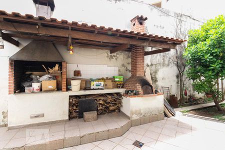 Casa para alugar com 362m², 4 quartos e 2 vagas Casa para alugar com 362m², 4 quartos e 2 vagasChurrasqueira