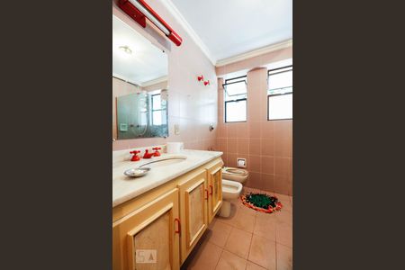 Banheiro suite 1 de casa para alugar com 4 quartos, 362m² em Vila Formosa, São Paulo