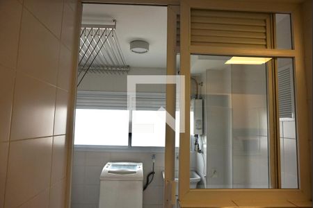 Apartamento à venda com 109m², 3 quartos e 2 vagasÁrea de serviço 