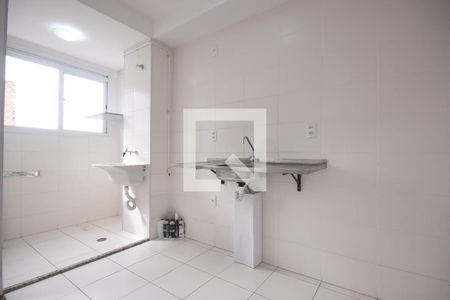 Cozinha de apartamento para alugar com 2 quartos, 42m² em Jardim Parque Morumbi, São Paulo