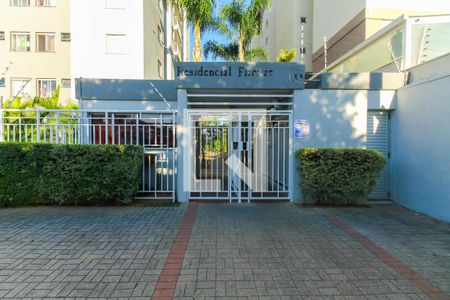 Apartamento para alugar com 60m², 2 quartos e 1 vagaFachada