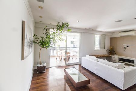 Sala de estar de apartamento para alugar com 3 quartos, 123m² em Tamboré, Santana de Parnaíba