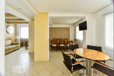 Apartamento para alugar com 69m², 3 quartos e 1 vagaÁrea Comum - Salão de Festas