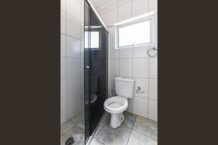 Banheiro de apartamento para alugar com 1 quarto, 49m² em Nova Petrópolis, São Bernardo do Campo
