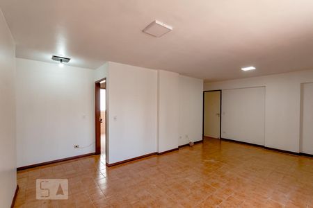 Apartamento para alugar com 120m², 3 quartos e 1 vagaSala