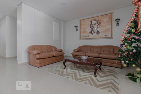 Apartamento à venda com 114m², 2 quartos e 2 vagas Apartamento à venda com 114m², 2 quartos e 2 vagasHall social
