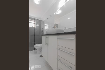 Banheiro de apartamento à venda com 2 quartos, 114m² em Cambuci, São Paulo