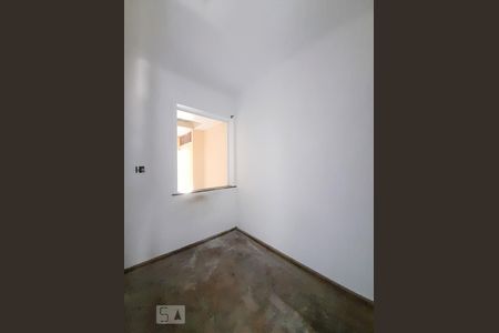 Quarto de casa para alugar com 1 quarto, 50m² em Piedade, Rio de Janeiro