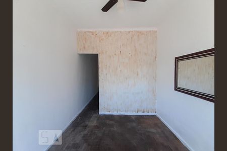 Sala de casa para alugar com 1 quarto, 50m² em Piedade, Rio de Janeiro