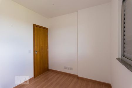 Quarto 2 de apartamento para alugar com 4 quartos, 150m² em Ouro Preto, Belo Horizonte