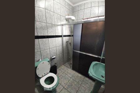 Banheiro 2 de casa à venda com 3 quartos, 150m² em Feitoria, São Leopoldo