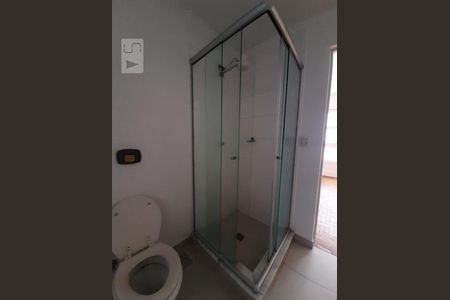 Banheiro de kitnet/studio à venda com 1 quarto, 43m² em Cidade Baixa, Porto Alegre