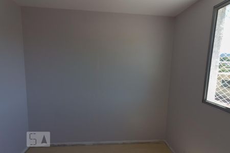 Quarto 1 de apartamento para alugar com 2 quartos, 55m² em Taquara, Rio de Janeiro