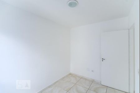 Quarto 1 de apartamento para alugar com 2 quartos, 58m² em Vila Granada, São Paulo