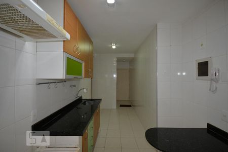 Apartamento à venda com 92m², 2 quartos e 1 vagaCozinha