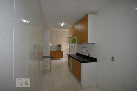 Apartamento à venda com 92m², 2 quartos e 1 vagaCozinha