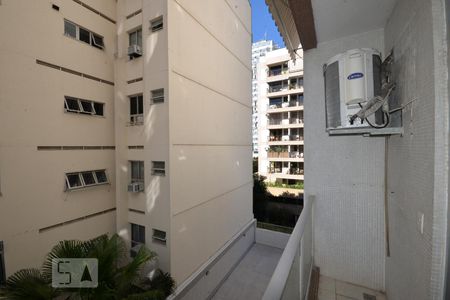 Varanda Sala de apartamento à venda com 2 quartos, 92m² em Tijuca, Rio de Janeiro