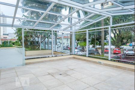 Apartamento à venda com 104m², 3 quartos e 1 vaga Apartamento à venda com 104m², 3 quartos e 1 vagaSalão de Festas - Área externa