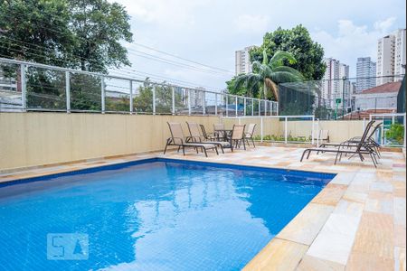 Apartamento à venda com 104m², 3 quartos e 1 vaga Apartamento à venda com 104m², 3 quartos e 1 vagaÁrea comum - Piscina