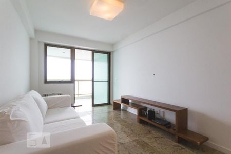 Sala de apartamento à venda com 1 quarto, 50m² em Barra da Tijuca, Rio de Janeiro