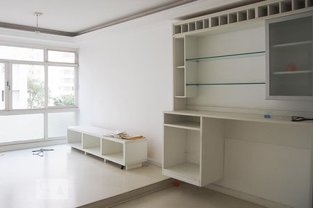 Sala de apartamento para alugar com 3 quartos, 105m² em Bela Vista, São Paulo