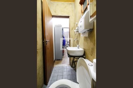 Casa à venda com 250m², 3 quartos e 2 vagasLavabo