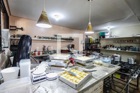 Casa à venda com 250m², 3 quartos e 2 vagasCozinha 1