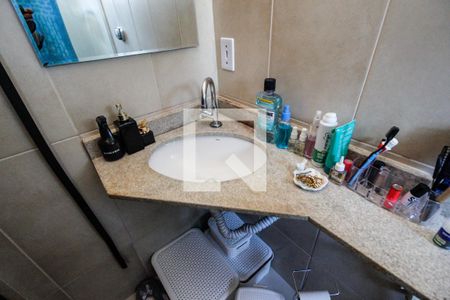 Casa à venda com 250m², 3 quartos e 2 vagasSuíte 1