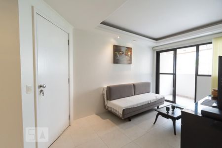 Apartamento para alugar com 78m², 3 quartos e 2 vagas Apartamento para alugar com 78m², 3 quartos e 2 vagasSala