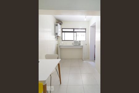 Apartamento para alugar com 78m², 3 quartos e 2 vagas Apartamento para alugar com 78m², 3 quartos e 2 vagasCozinha