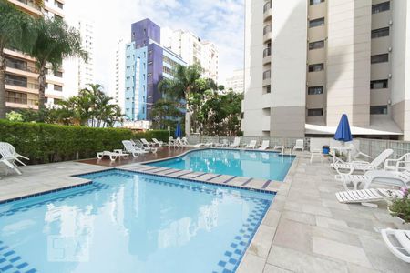 Apartamento para alugar com 78m², 3 quartos e 2 vagas Apartamento para alugar com 78m², 3 quartos e 2 vagasPiscina