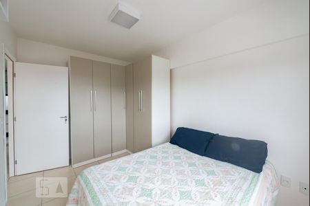 Quarto 1 de apartamento para alugar com 2 quartos, 70m² em Serraria, São José
