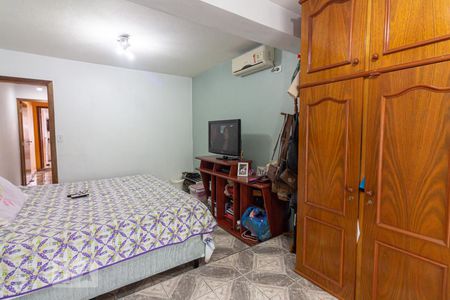 Casa à venda com 300m², 3 quartos e 2 vagasSuíte 