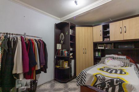 Casa à venda com 300m², 3 quartos e 2 vagasQuarto 2